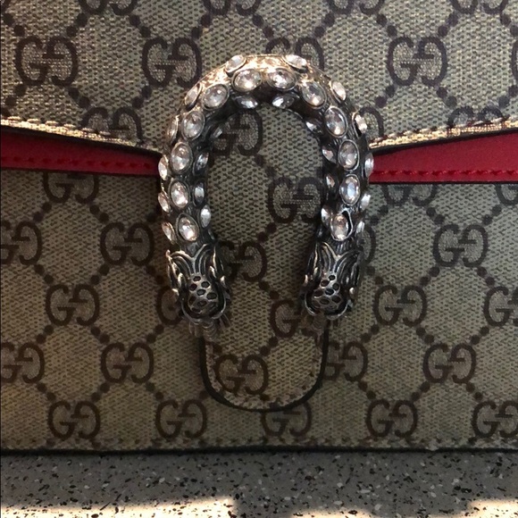 Handbag - Picture 3 of 8